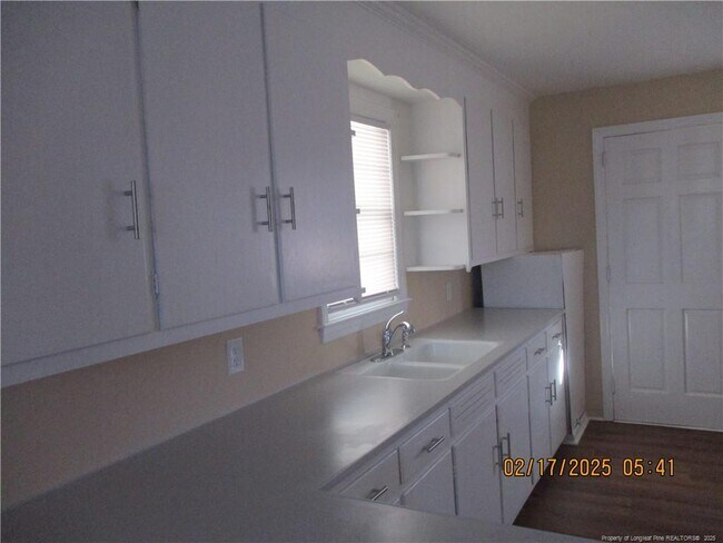Building Photo - 5119 Utile Rd