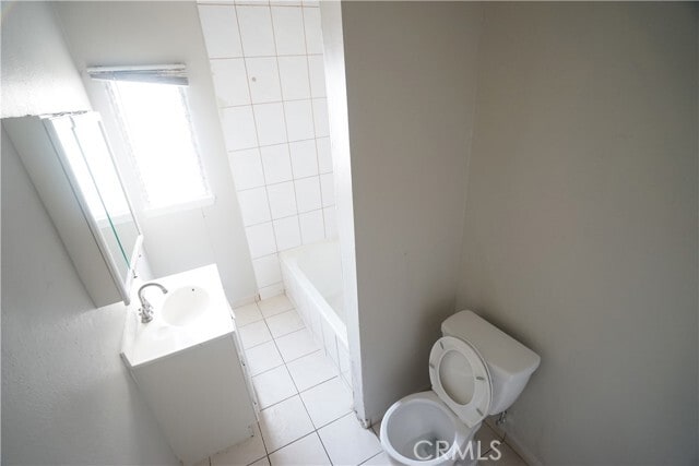 Building Photo - 1336 Elm St