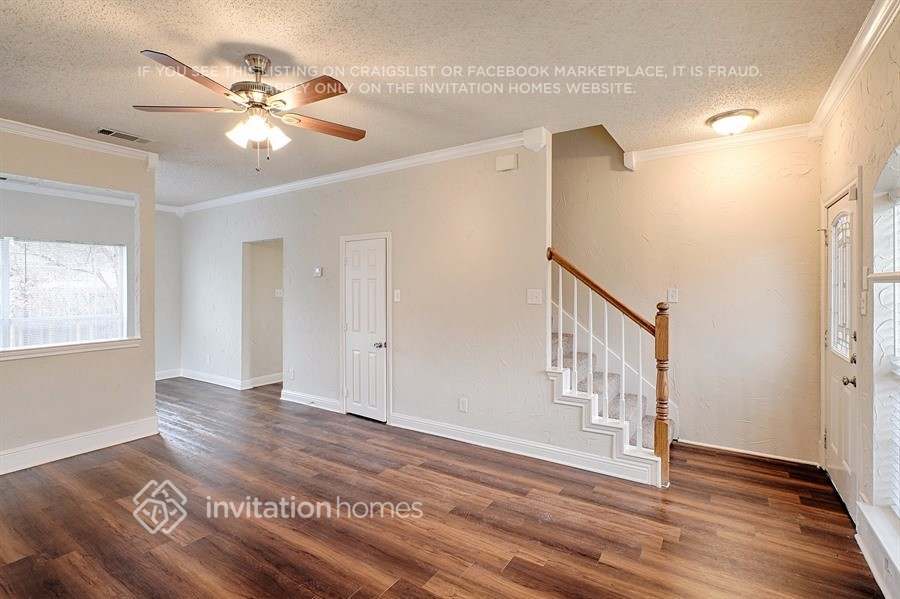 Building Photo - 5507 Bradley Ct