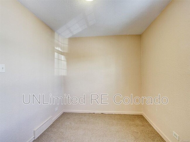 Building Photo - 4161 N Madison St