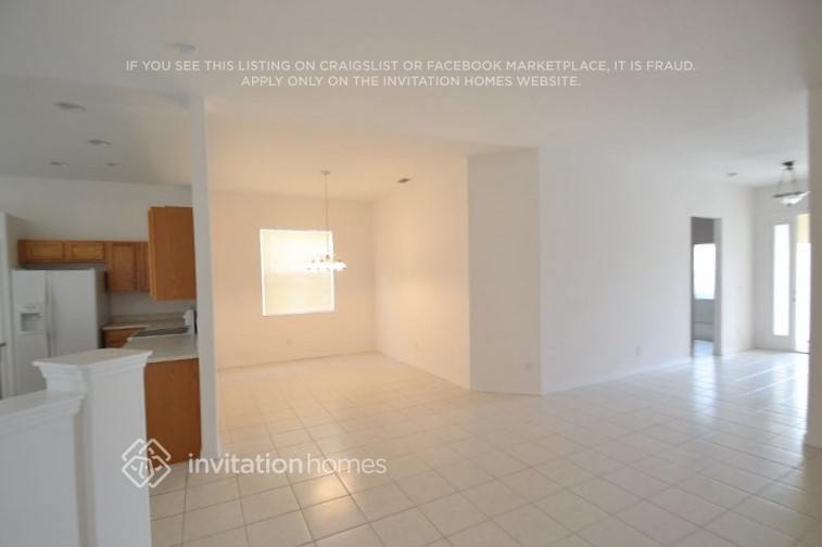 Building Photo - 5407 Lexington Dr