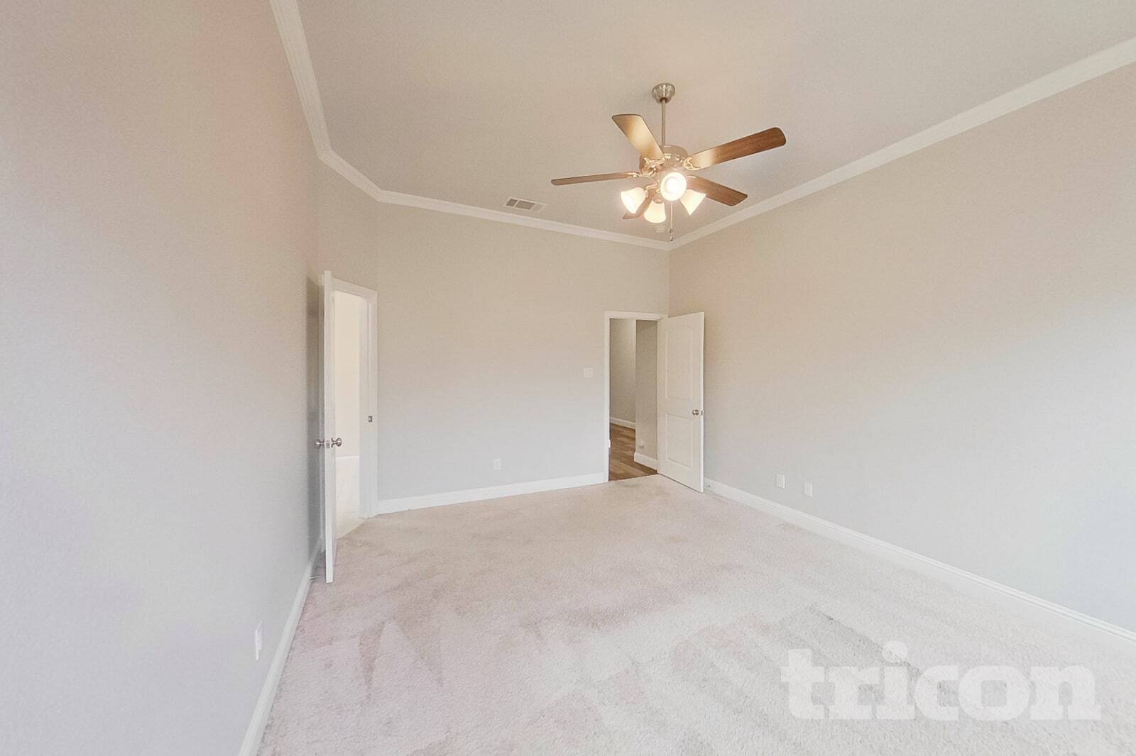 Building Photo - 536 Longhorn Ln