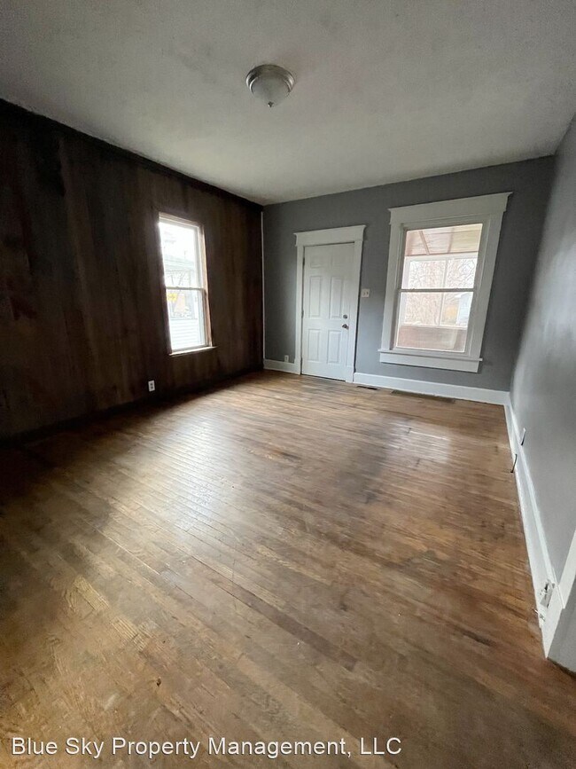 Building Photo - 3 br, 1 bath House - 1602 W Adams