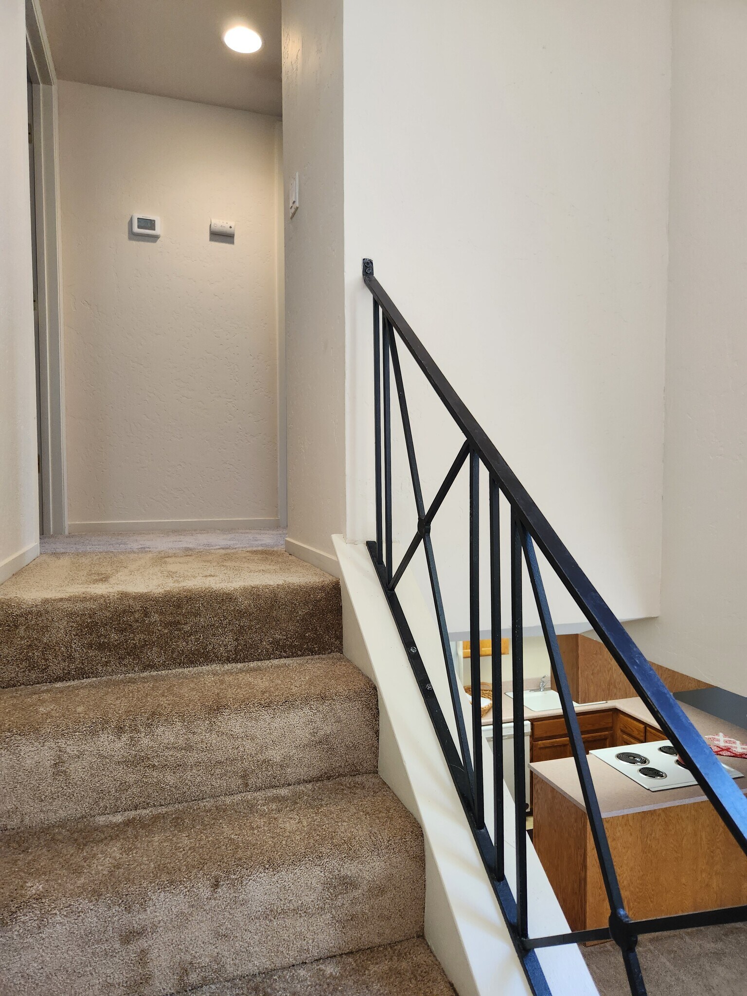 Building Photo - 6043 Leafwood Dr