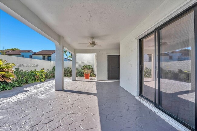 Building Photo - 1301 SW 124th Ct