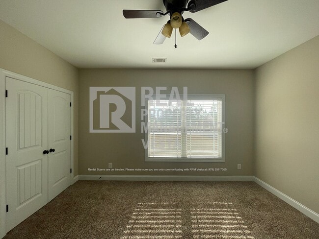 Building Photo - 904 Rainbow Springs Rd