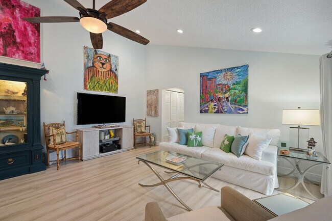 Building Photo - 1801 S Us Highway 1