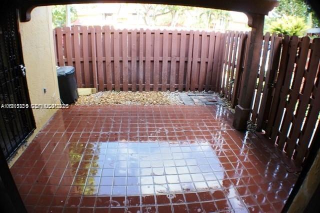 Building Photo - 5975 SW 137th Ave