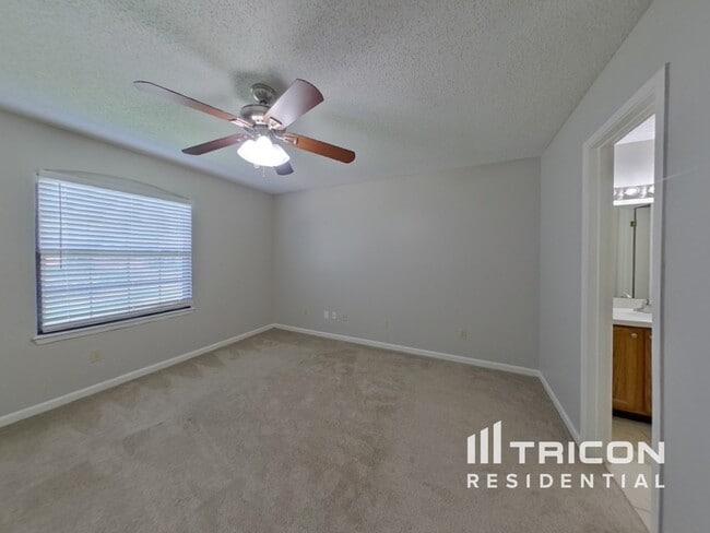 Building Photo - 1850 Yukon Ct