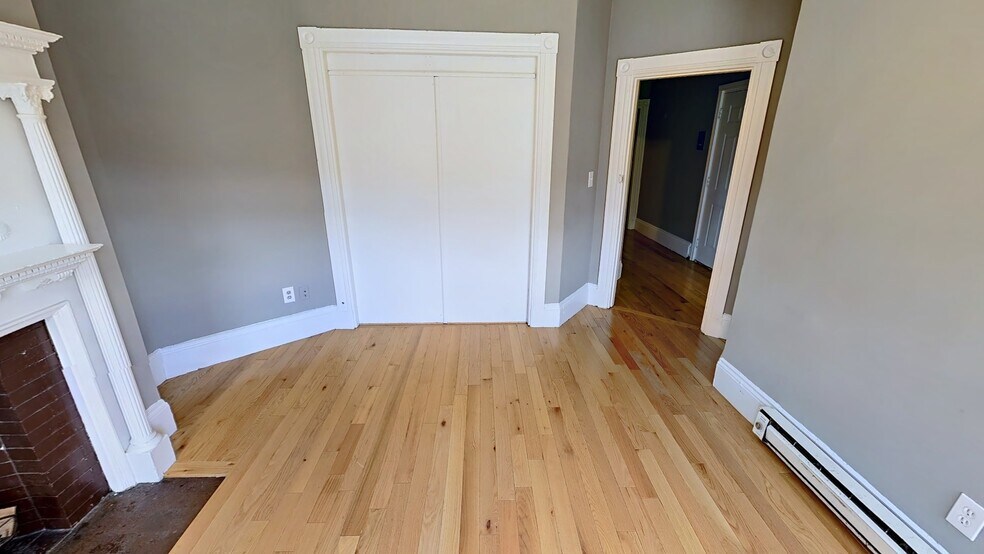 Building Photo - 623 Columbus Ave