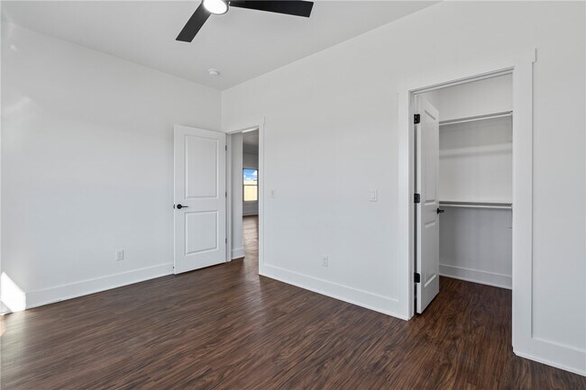 Building Photo - 90 Watson Ln