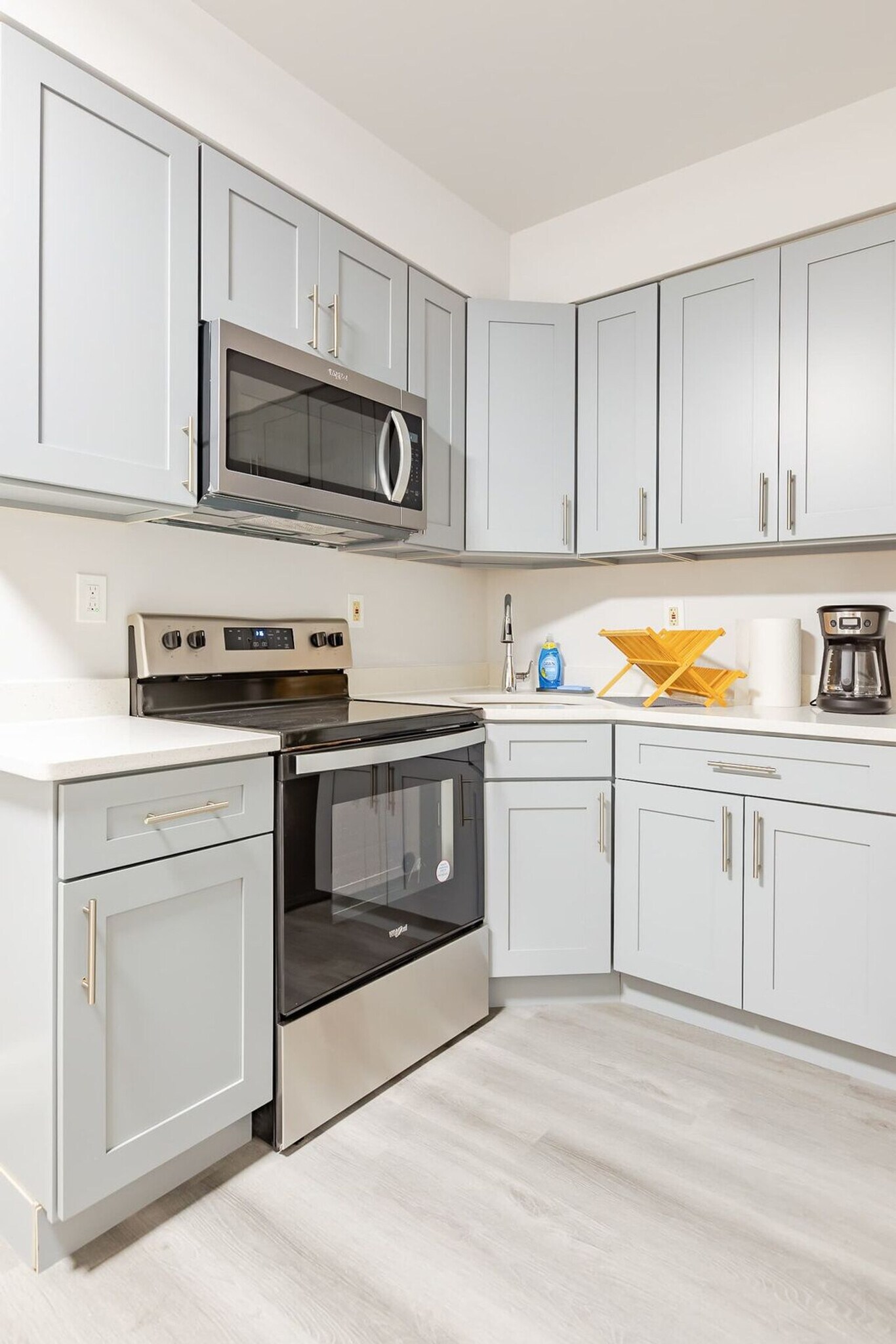 Building Photo - 1418 S 9th St