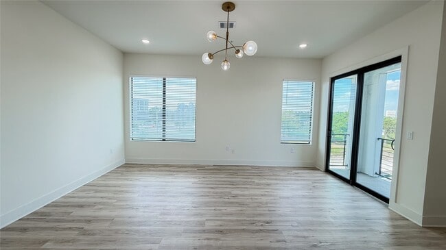 Building Photo - 4722 Old Spanish Trl