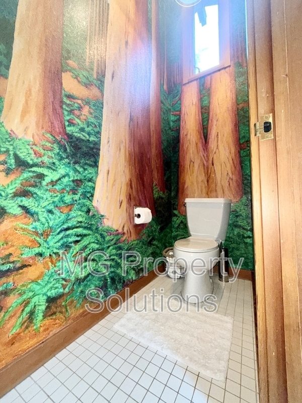 Building Photo - 7079 Lucas Valley Rd