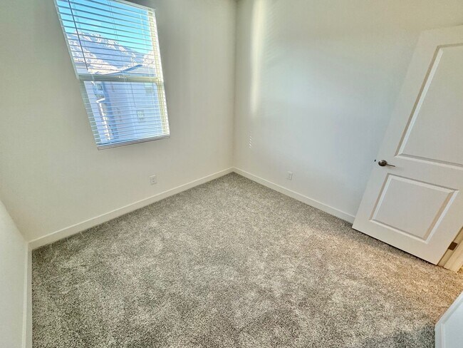 Building Photo - MOVE IN SPECIAL WITH THIS BEAUTIFUL BRAND NEW HOME: 3-BEDROOM HOME IN SUMMERLIN RESIDENCE