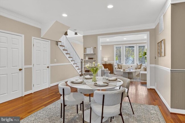 Building Photo - 4822 5th St NW