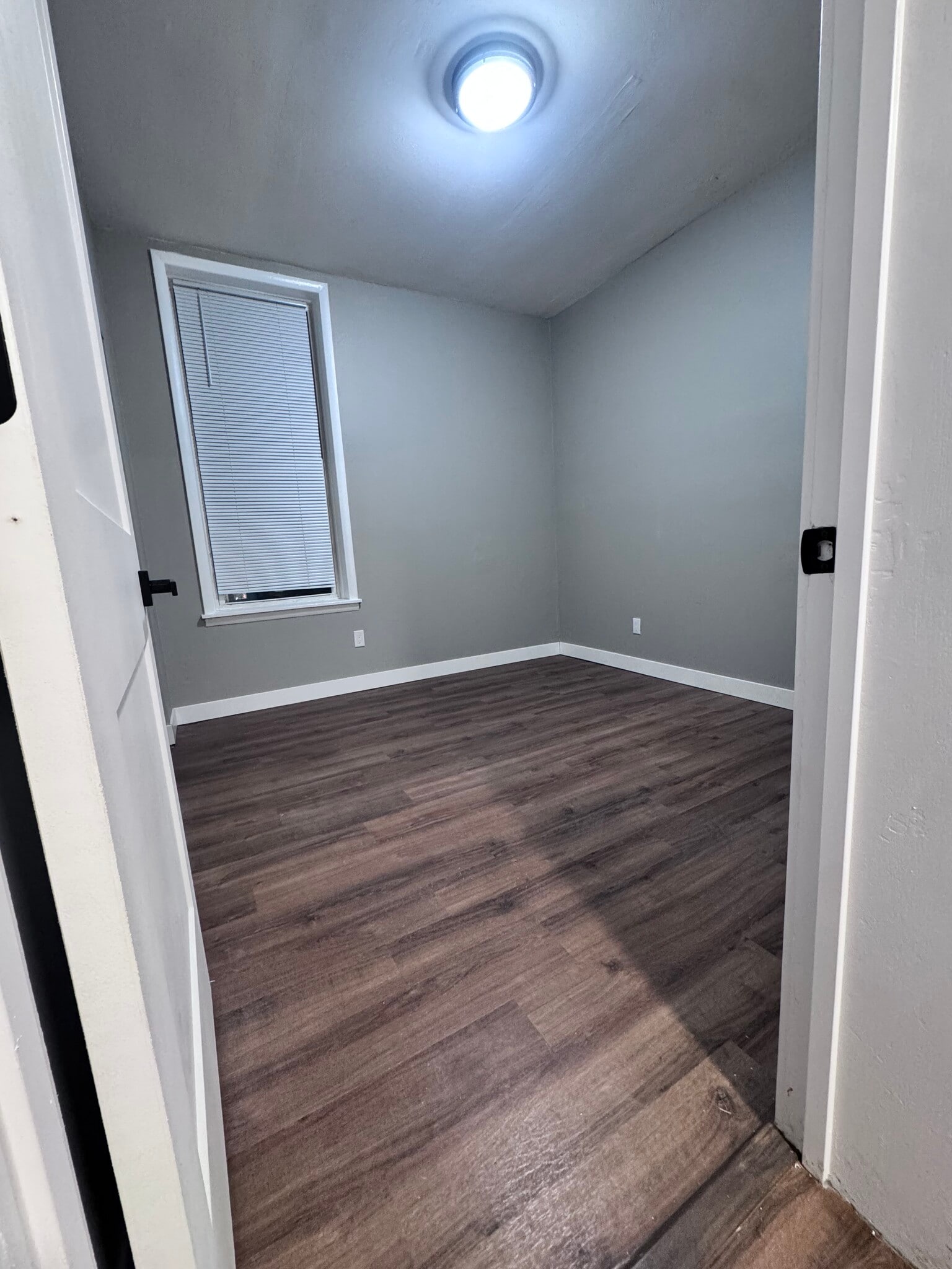 Building Photo - 2123 Central Ave