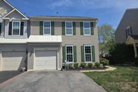 Building Photo - 218 Eisenhower Ct