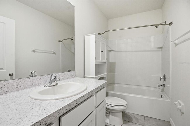 Building Photo - 5323 Dragonfly Dr