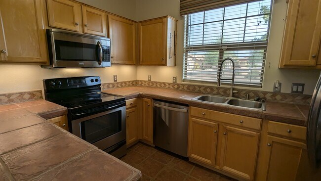Building Photo - 9576 E Placer Dr