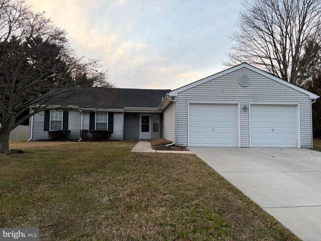 Building Photo - 424 Crisfield Dr
