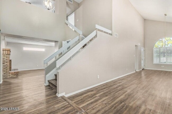 Building Photo - 6920 W Morrow Dr