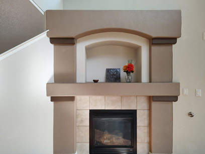 Unique Gas fireplace - 3544 Plano Vista Rd NE