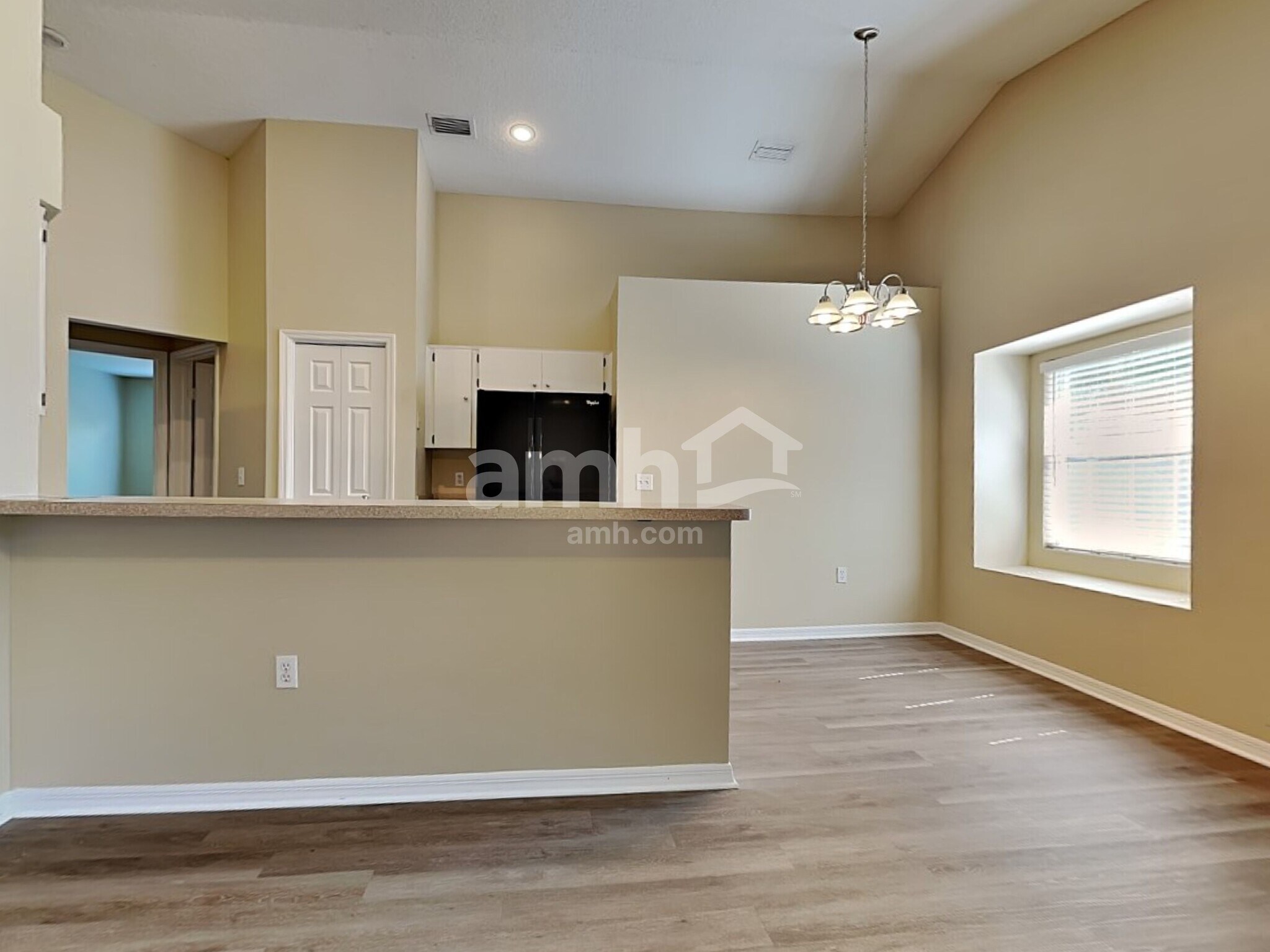 Building Photo - 10835 Peppersong Dr
