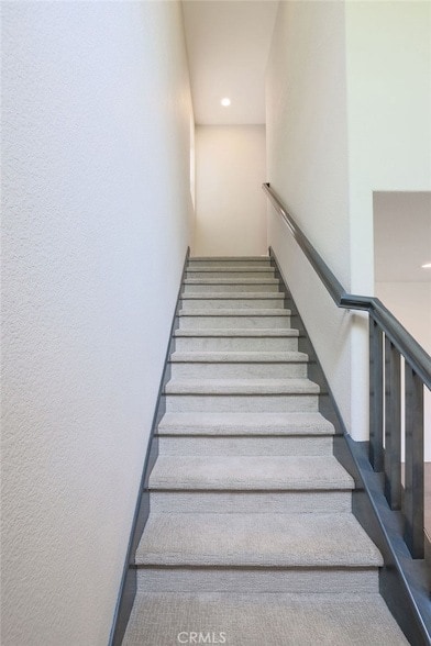 Building Photo - 3294 Ledgewood Cir