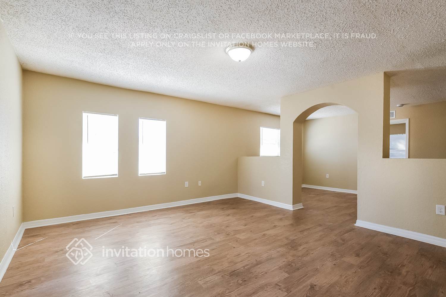 Building Photo - 1333 Pleasantview Dr