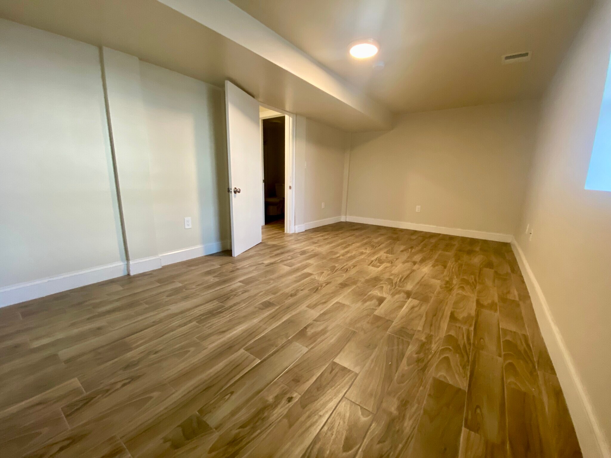 Building Photo - 96 Willis Ave