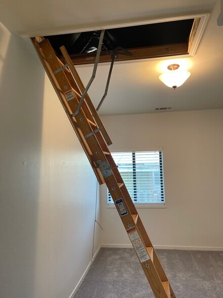 Attic Ladder - 1374 Olivina Ave
