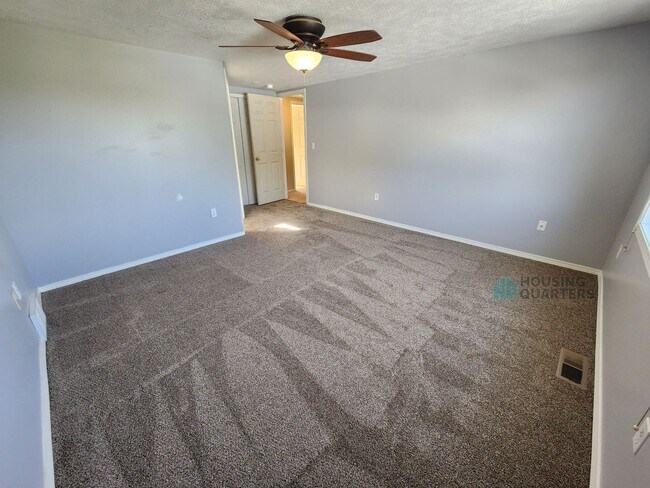 Building Photo - Spacious 4-Bedroom Home in Spokane Valley with Finished Basement & Fenced Yard