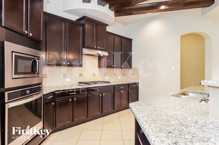 Building Photo - 8810 Kallison Arbor