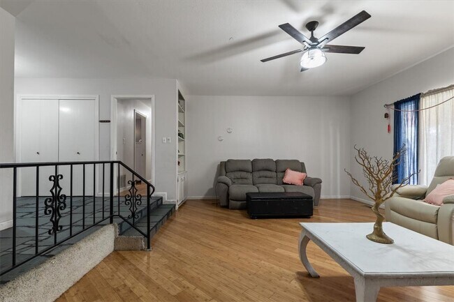 Building Photo - 2002 S 17th St