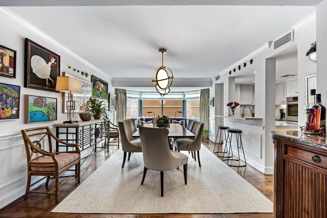 Building Photo - 4242 Lomo Alto Dr