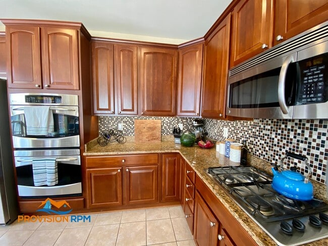 Building Photo - 1740 Theale Way