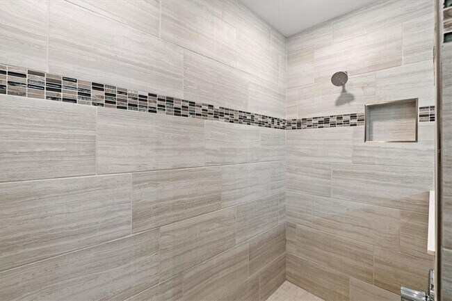 Building Photo - 16235 Pine Mist Dr