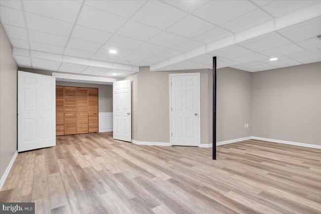 Building Photo - 518 Demoss Ct