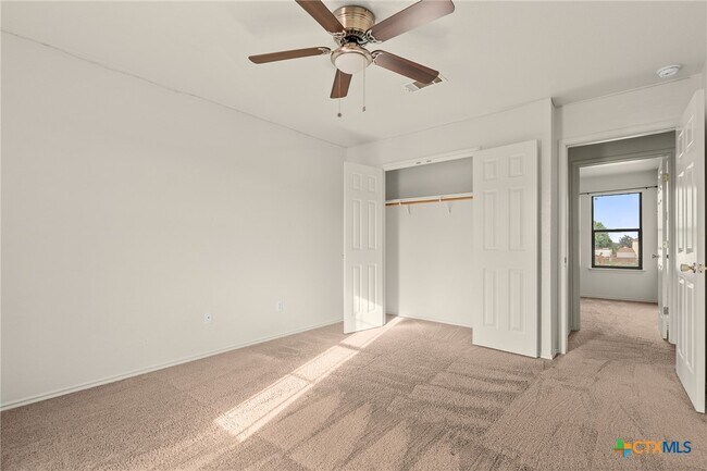 Building Photo - 1103 Katelyn Cir