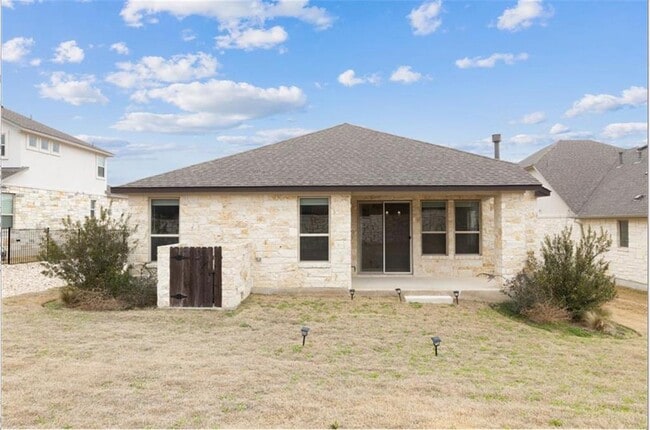 Building Photo - 218 Gulfton St