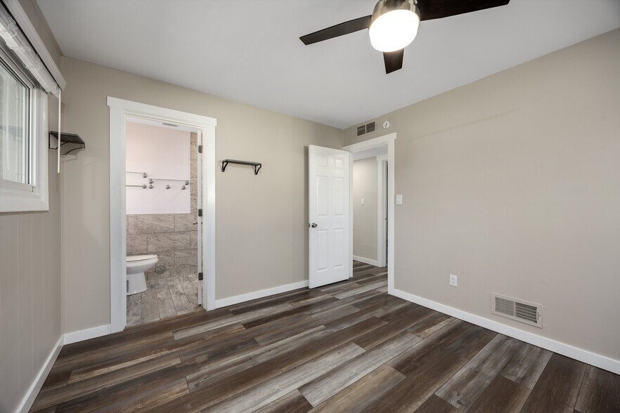 Building Photo - 37880 Wendy Lee St