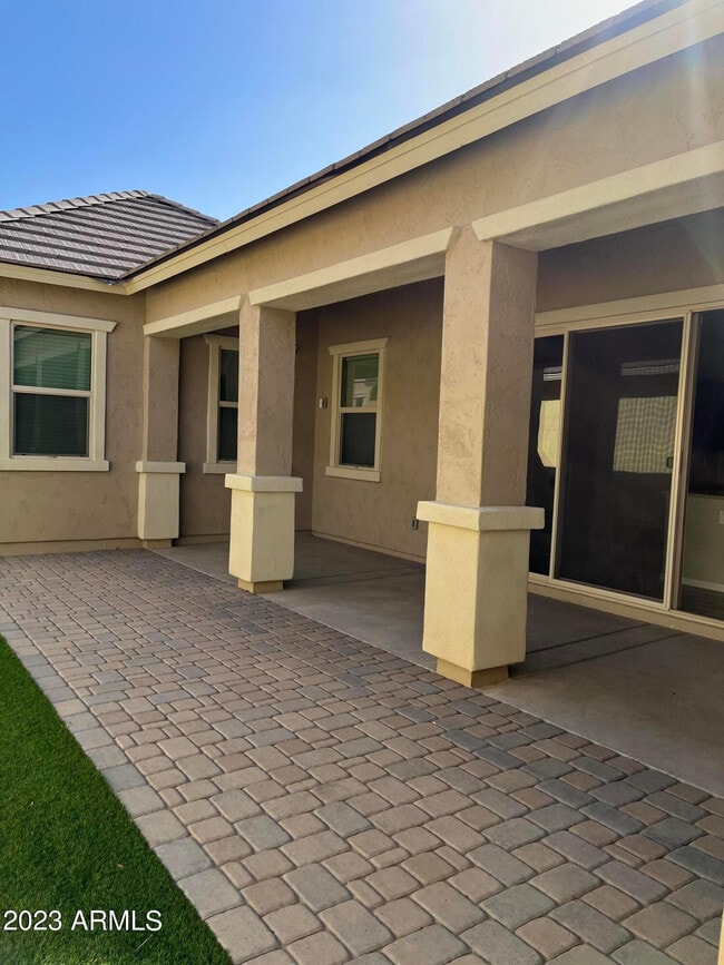 Building Photo - 4225 E Ronald St