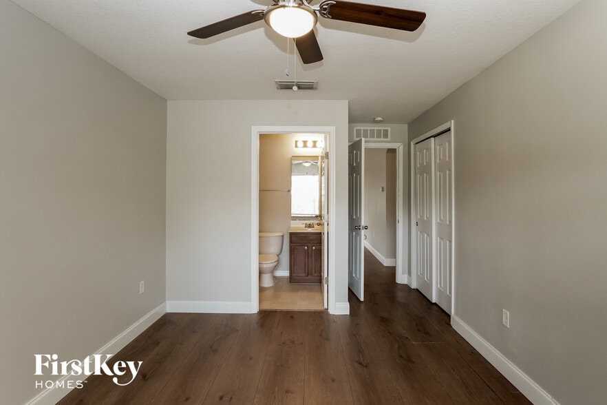 Building Photo - 3470 Heath Dr