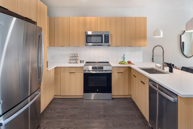 Building Photo - 51 South Broadway-SI FL4-ID1380128P