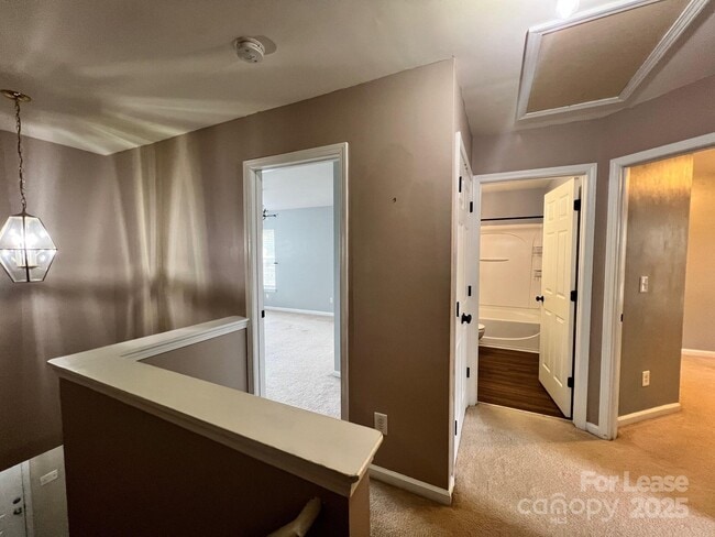 Building Photo - 520 Jakes Ridge Ln