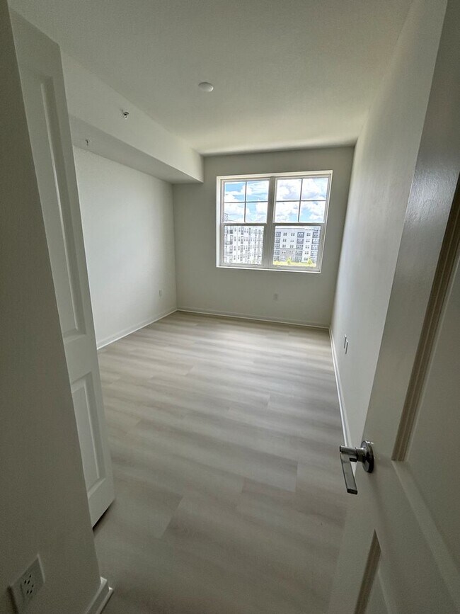 Building Photo - 5579 Millenia Park Blvd