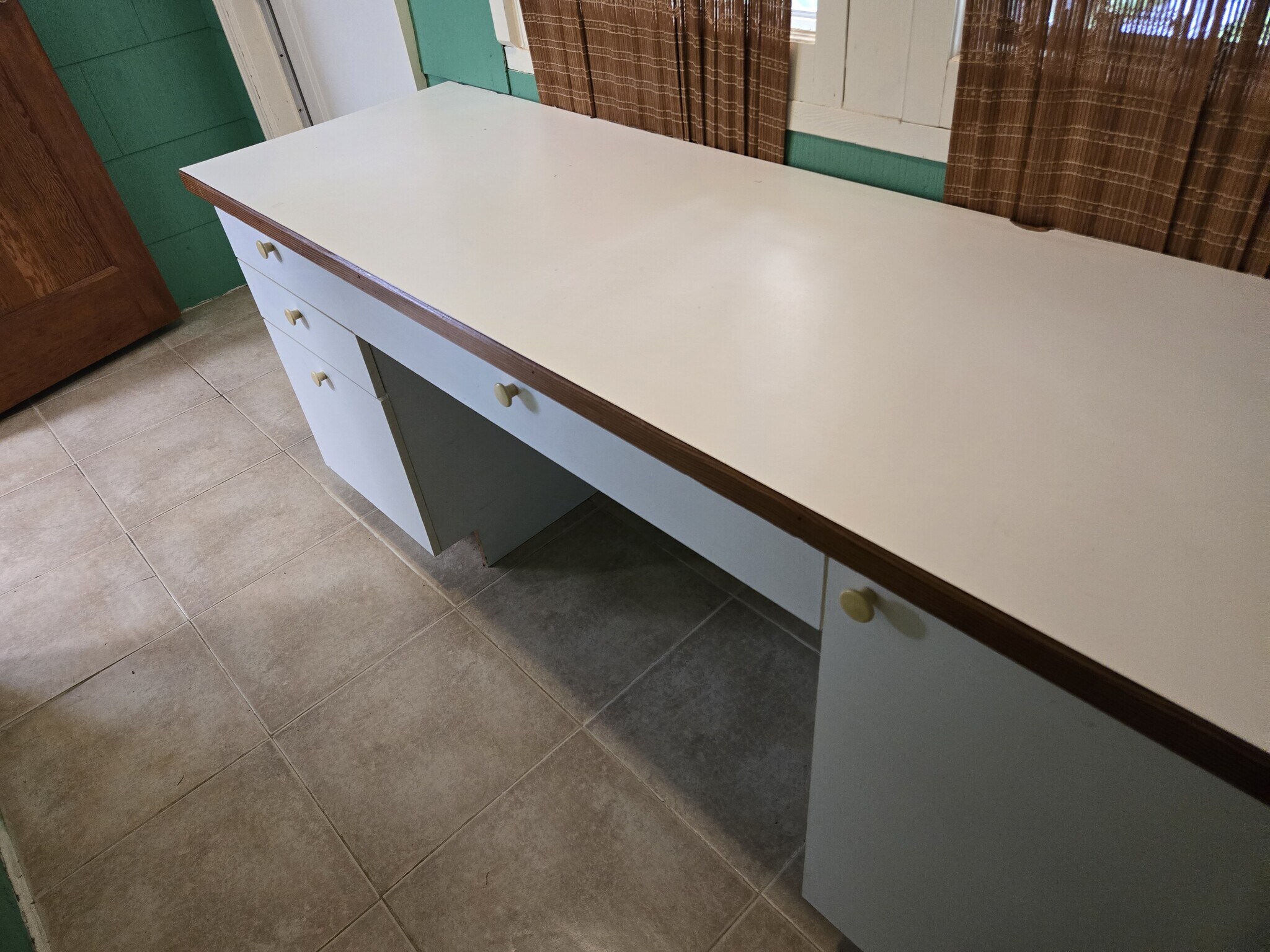 Work or Office Bench in Enclosed back porch - 4005 N 24th St