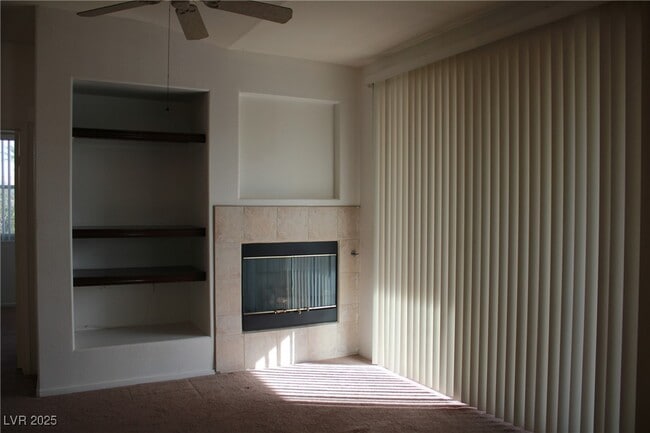 Building Photo - 2325 Windmill Pkwy