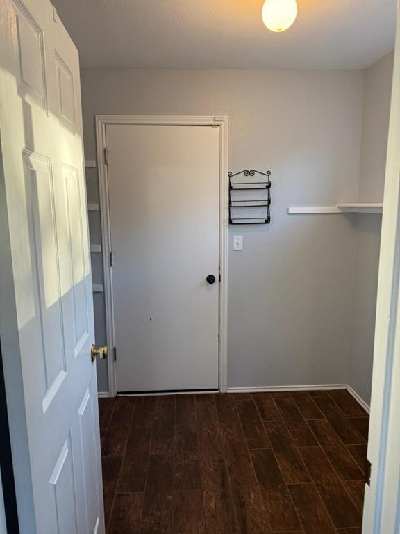 Building Photo - 612 Blair Ave